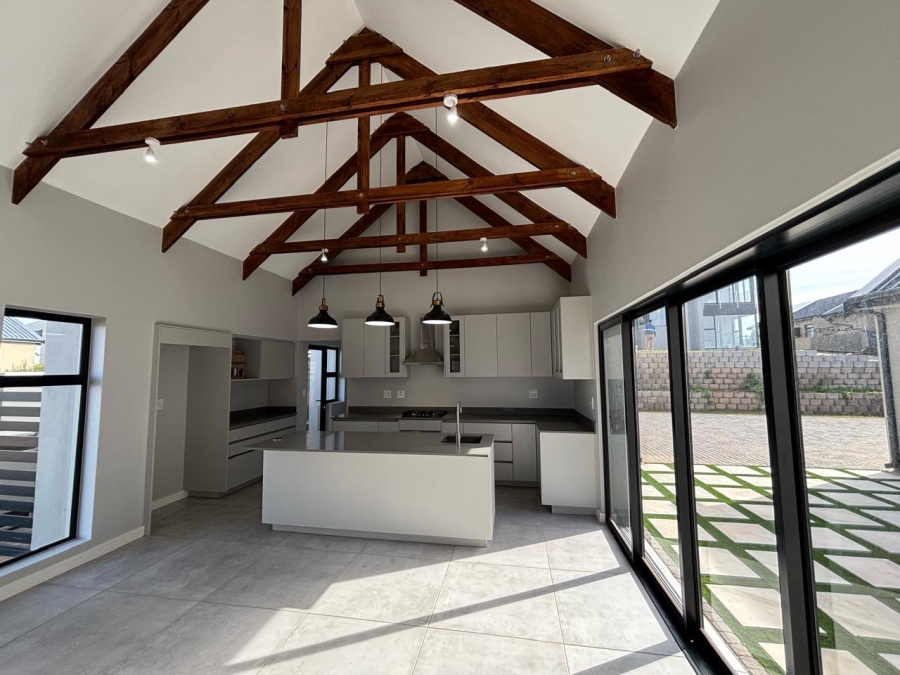 3 Bedroom Property for Sale in Hartland Lifestyle Estate Western Cape